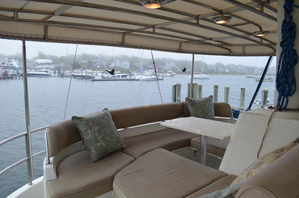 1995 Nordhavn N62 Trawler - The Deck Lounge Area 2