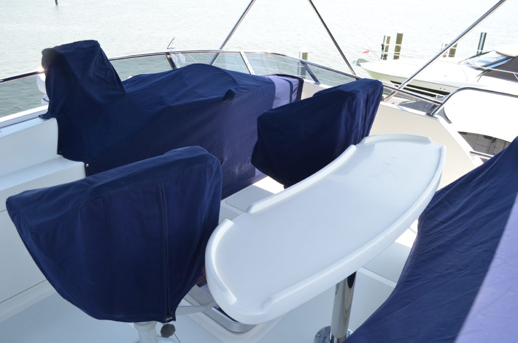 2010 Nordhavn 52 - Dirona - The Deck Lounge Area 3