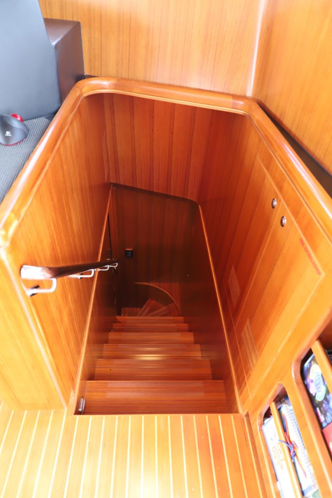 2011 Nordhavn 55 Trawler - Stairs