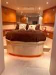 2006 Hatteras 80 Motor Yacht Sky Lounge DESTINY IV - The Cabin Single Bed 2