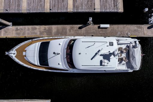 2006 Hatteras 80 Motor Yacht Sky Lounge DESTINY IV - Full View