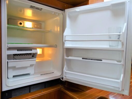 2005 Nordhavn N43 - Refrigerator The Fridge