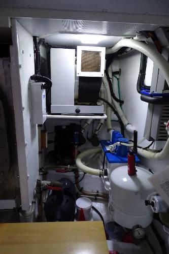 Kadey-Krogen 55 Expedition – LEVITTATE - Engine Room 42