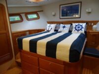 Kadey-Krogen 55 Expedition – LEVITTATE - The Cabin - The Bedroom - Single Bed 3