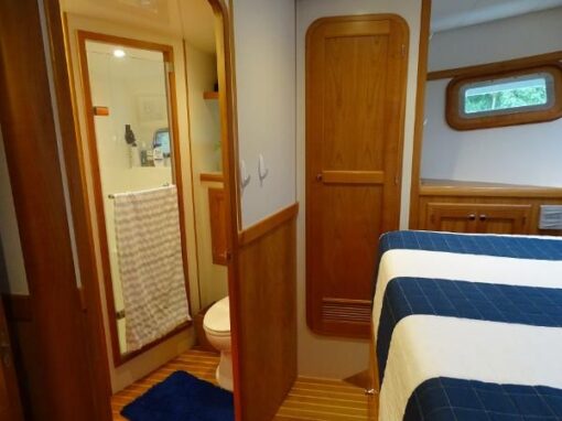 Kadey-Krogen 55 Expedition – LEVITTATE - The Cabin - The Bedroom - Single Bed 10