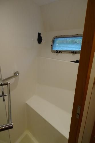 Kadey-Krogen 55 Expedition – LEVITTATE - The Cabin - The Bedroom Head - Bedroom Bathroom 4