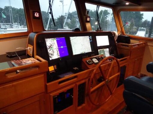 Kadey-Krogen 55 Expedition – LEVITTATE - The Cockpit - The Bridge - The Helm - Yacht Controls 4