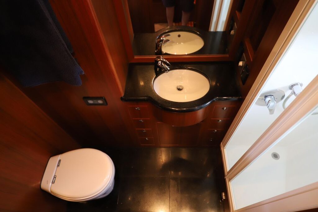 2011 Nordhavn 55 - Aquaholic - The Head - The Bathroom