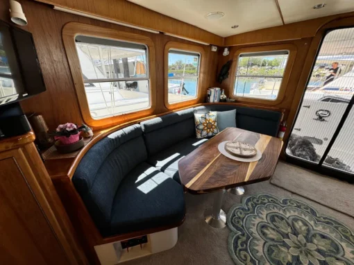 1999 Nordhavn 40 - Truly - The Saloon - The Living Area 2