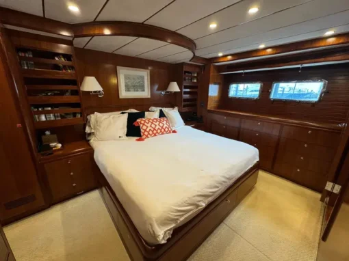 2006 Nordhavn 64 - Gratitude - Single Bed - The Cabin - The Bedroom