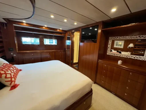 2006 Nordhavn 64 - Gratitude - Single Bed - The Cabin - The Bedroom 2