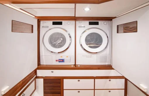 2020 Nordhavn 63 - Amnesia - The Wash Area