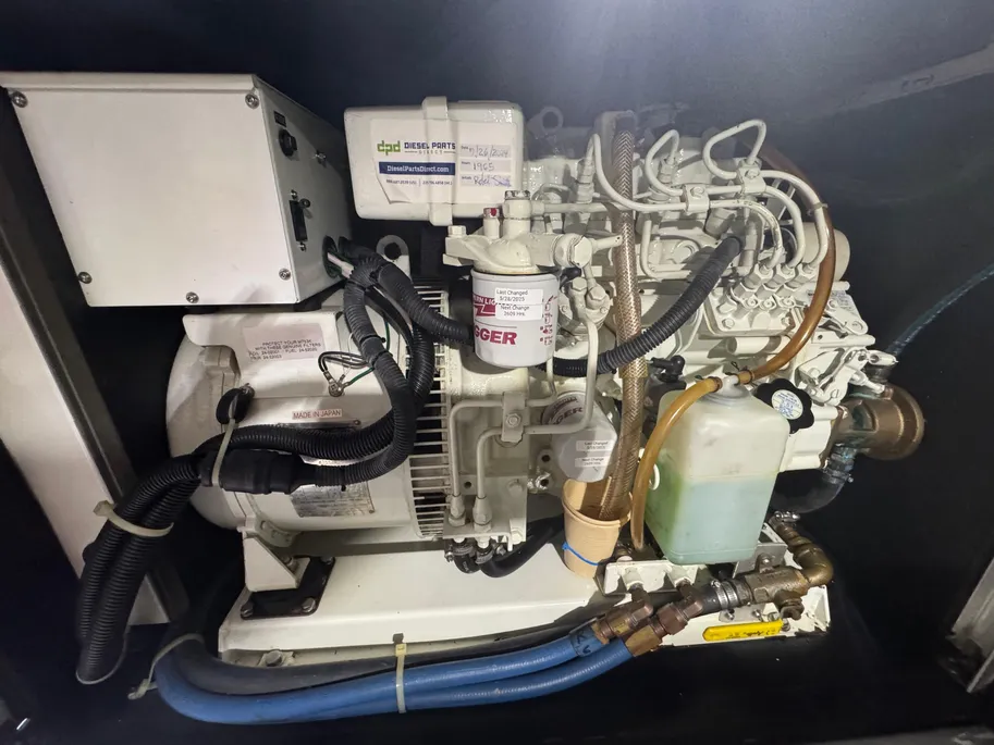 2002 Nordhavn N40 - New World