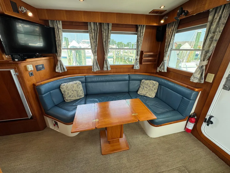 2002 Nordhavn N40 - New World