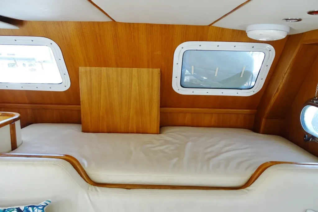 2002 Nordhavn 40 - INTREPID