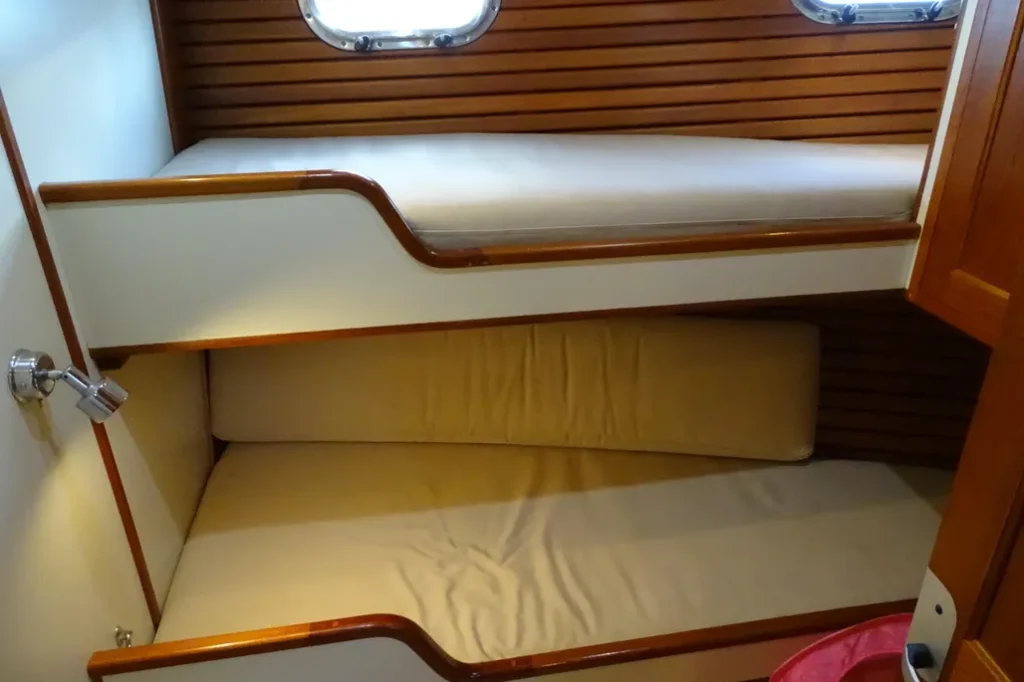 2002 Nordhavn 40 - INTREPID